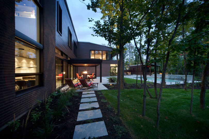 Residence Veranda by Blouin Tardif Architecture-Environnement