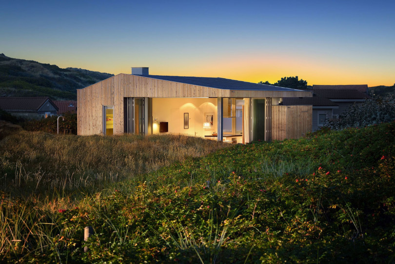 Holiday House by Bloem en Lemstra Architecten