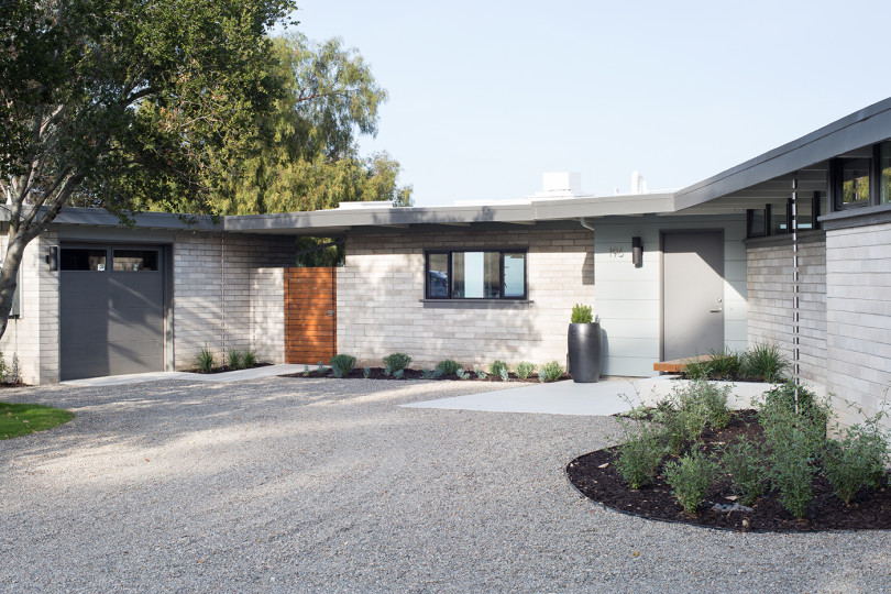 Mid-Century Modern House Remodeled by Klopf Architecture