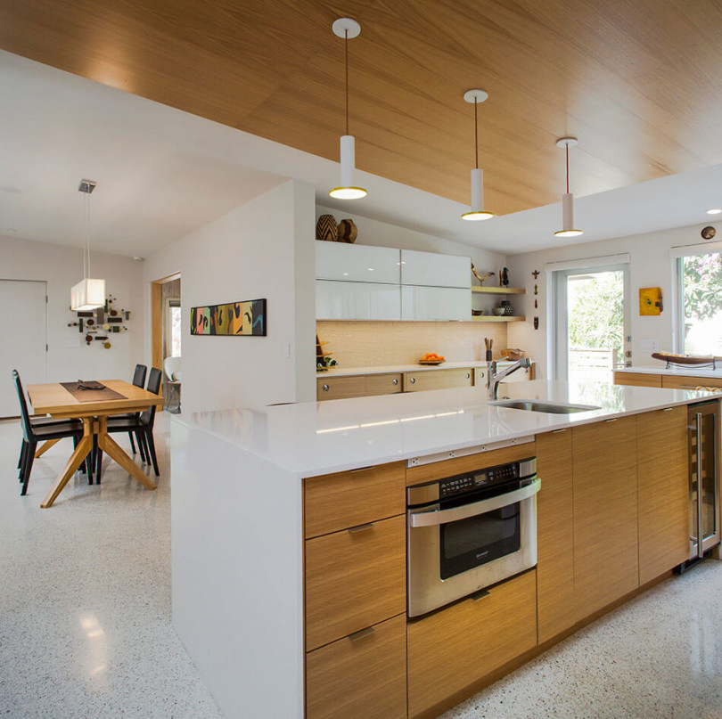 Remodeled Mid Century House by Dynan Construction Management