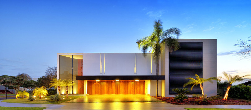 Stylish Residence in Brazil by Raffo Arquitetura